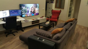 Shared Apartment Center Of The İstanbul, Metro 3 Mnt
